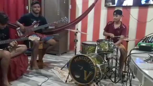 Brincadeira com os amigos