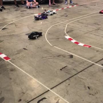 R/C DRIFTING