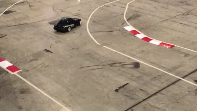 R/C DRIFTING