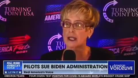 PILOTOS NORTEAMERICANOS EN HUELGA DEMANADAN AL GOBIERNO DE BIDEN