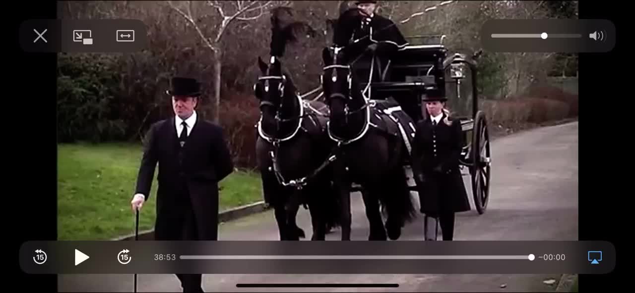 FUNERAL DIRECTOR talks about Covid. JOHN O'LOONEY