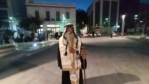 ΜΕ ΑΡΑΒΙΚΟ ΤΣΕΜΠΕΡΙ Ο ΨΕΥΔΕΠΙΣΚΟΠΟΣ ΥΠΟΣΤΗΡΙΖΕΙ ΤΟΥΣ ΙΣΛΑΜΙΣΤΕΣ ΤΗΣ ΧΑΜΑΣ!!!