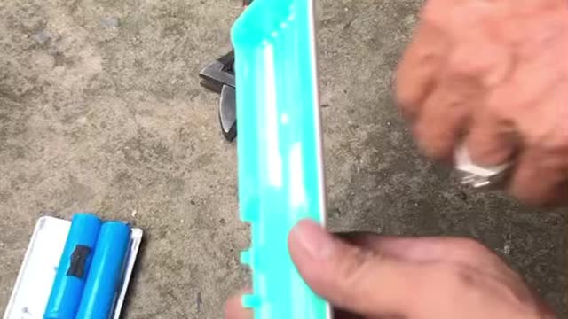 Super capacity backup charger