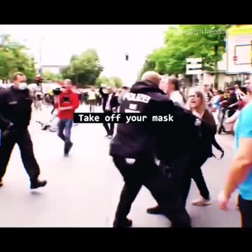Enlève ton masque - remove your facediaper