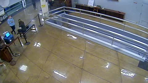 3064RHOBG3SubwayScreening_2021-01-06_18h40min01s407ms.mp4