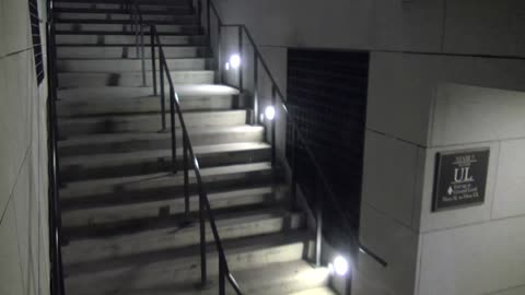 7172CVC00Stairs7-9Exterior_2021-01-05_22h40min00s813ms.mp4