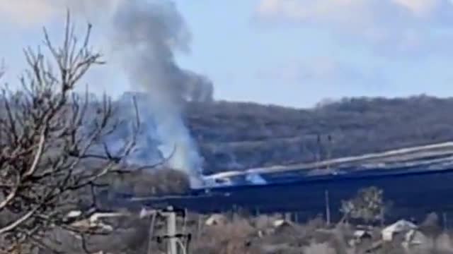 Ukraine War: Russian Armoured Vehicle Claimed To Be Hit By Ukrainian Fire - BIG BLAST