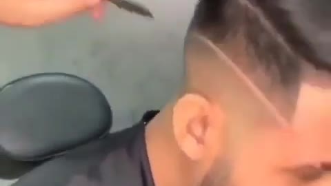 Rate this hairstyle 🧔💇‍♂️