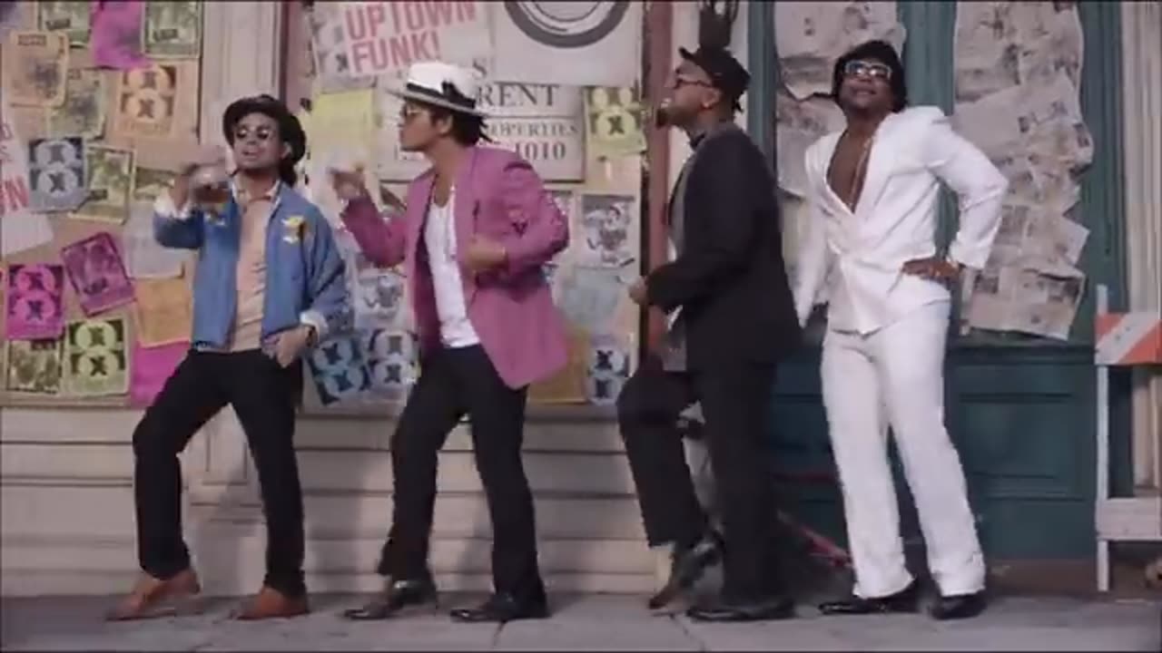 Mark Ronson - Uptown Funk (Official Video) ft. Bruno Mars