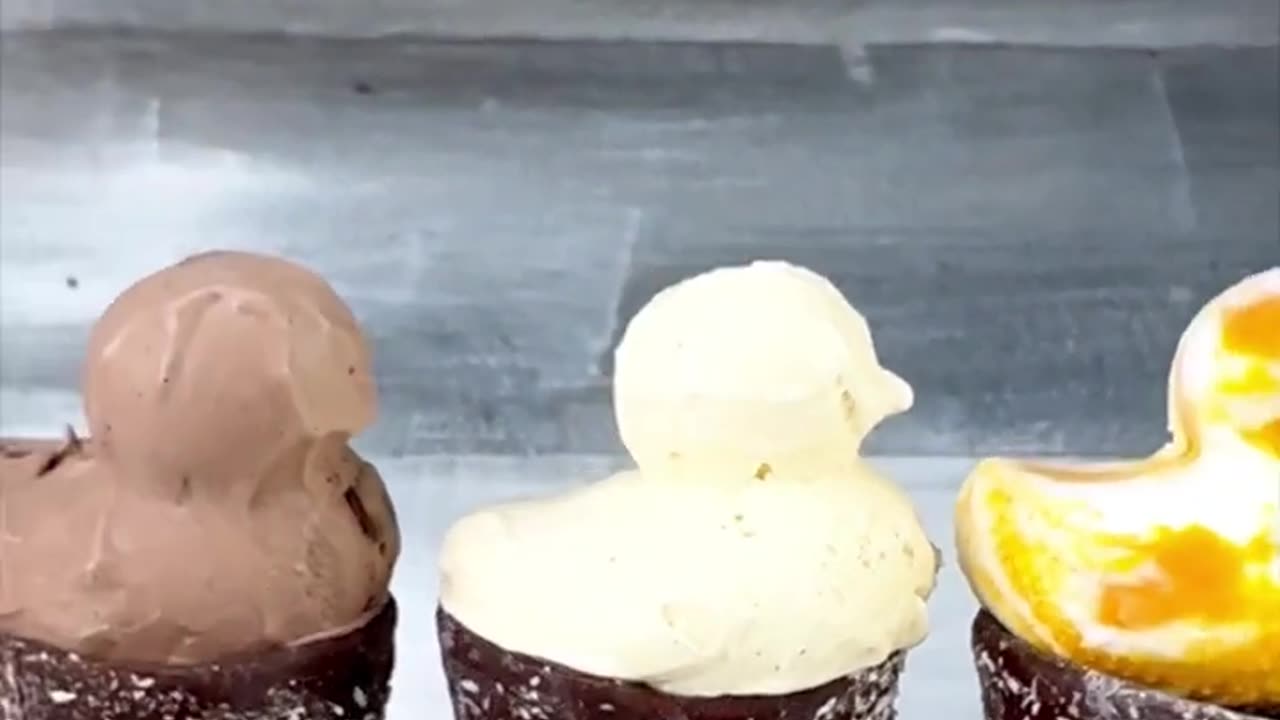 Ice cream duck shaped viral foodiebeats foodtrend #snowballmaker #diy #duck #icecream