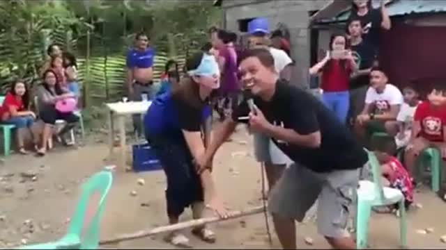 Funny video from Philippines 1
