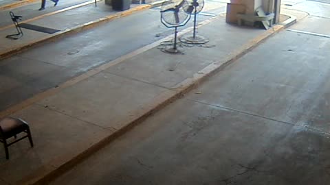 3138RHOBG3CStGarageLeftDoor_2021-01-06_07h42min39s847ms.mp4
