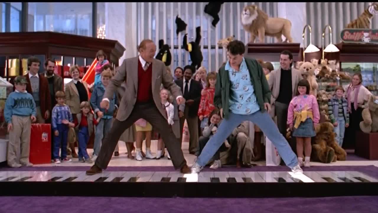 Dance Clip. Piano Dance.