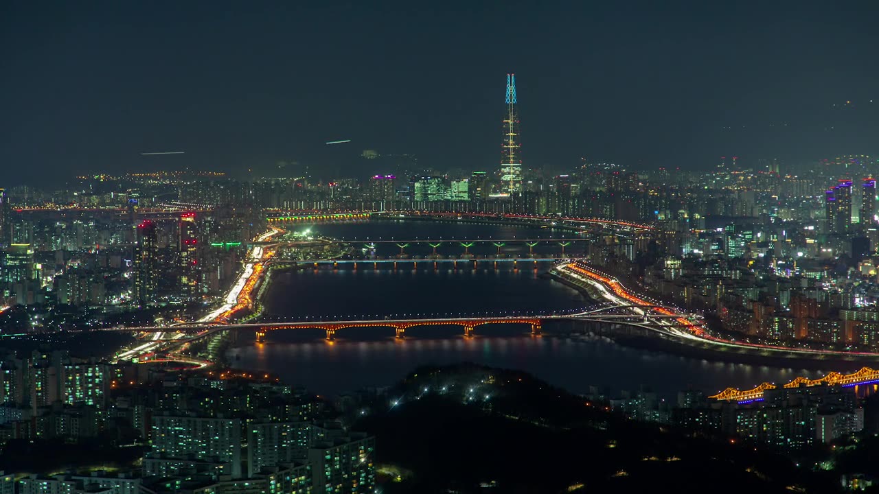 Seoul city time lapse at night