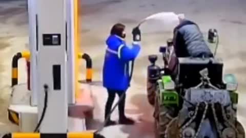 Free Gas shower at the gas station !