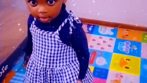 She was not on the mood to dance for mom🤣🤣🙄🙄