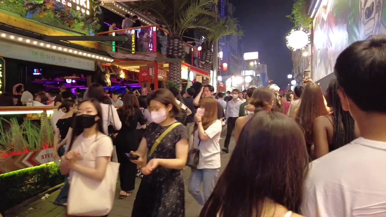 The world needs to know this | nightlife in korea | Itaewon is always beautiful #46