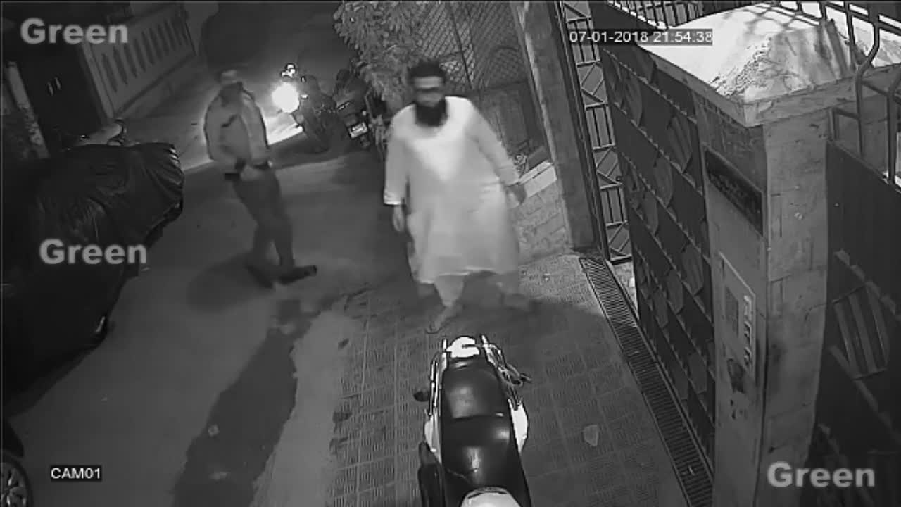 Pak Viral Video | CCTV Camera Footage in Karachi