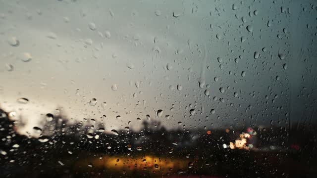 The sound of rain and thunderstorms on glass