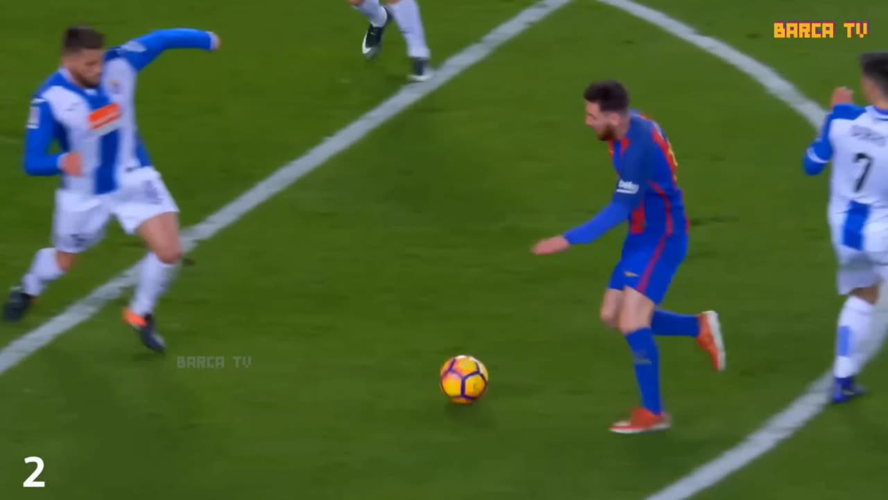 Messi alien mode