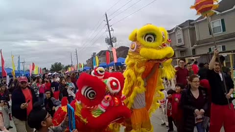 Chinese new year dance