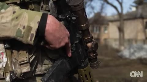 Ukraine struggles to hold the line facing heavy fire from Russian advance