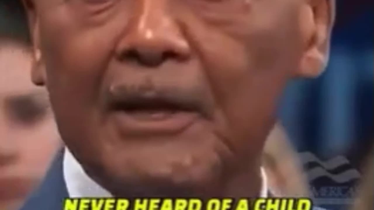 A one minute history lesson on Slavery and Reparations from a black man.