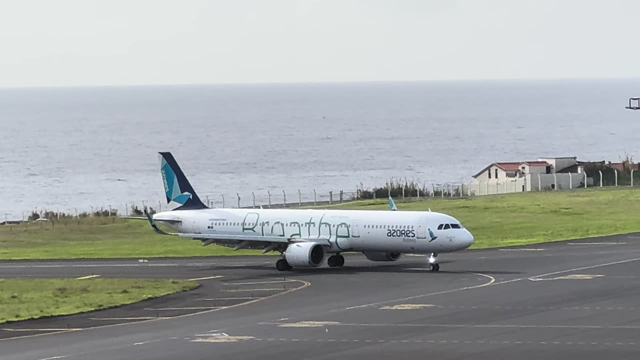 Landings and Departures at Ponta Delgada Airport PDL on Sunday 4K, Sao Miguel Azores 🇵🇹 - 20.10.2024