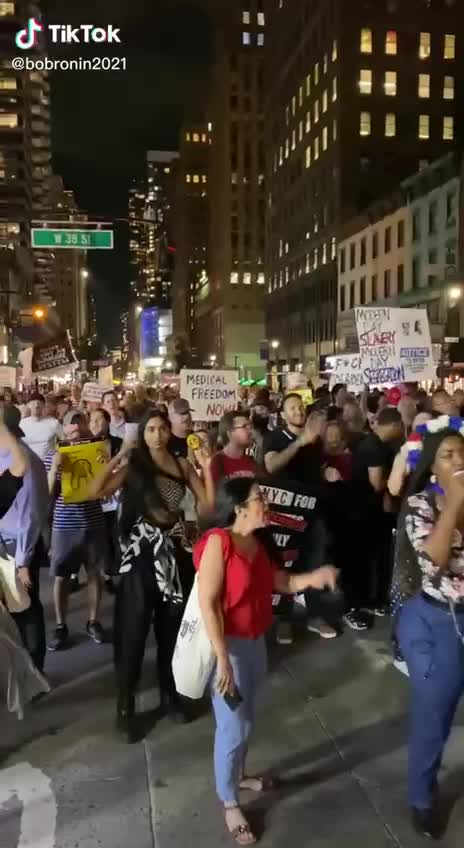 HUNDREDS of New Yorkers March in Manhattan Chanting "F**k Joe Biden - And DeBlasio"