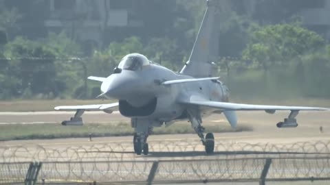 J10 aircraft