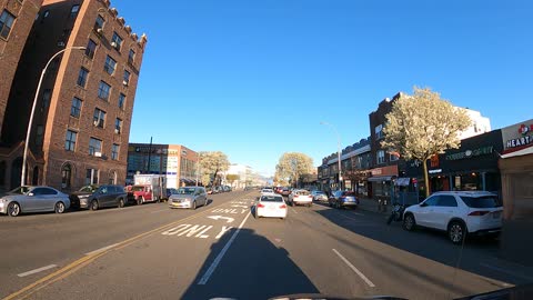 Driving Around Thru 04-17-2022 NYC New York Queens Northern Boulevard 4K Front (06)