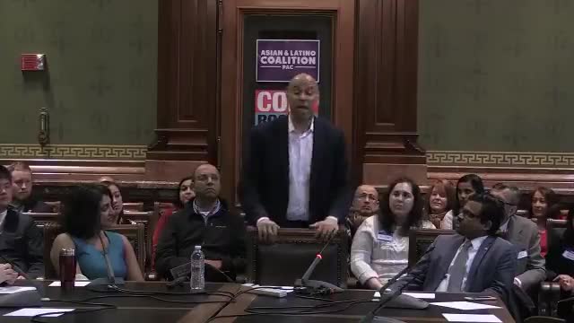 Booker: ‘Majority’ of Terror Attacks Come from ‘Right Wing Extremists’