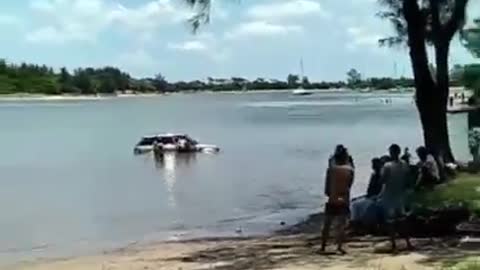 Rover had to be towed out of Richards Bay beach after drifting goes wrong