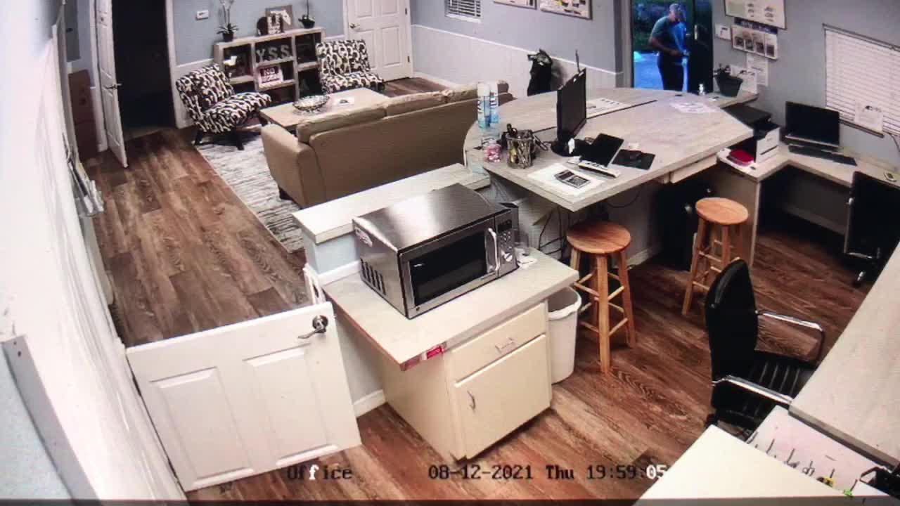 08/12/21 @ 7:53 p.m. - 7:59 p.m.