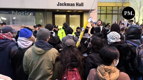 Protestors chant "We are the intifada" while disrupting an event with Trudeau and PM Meloni