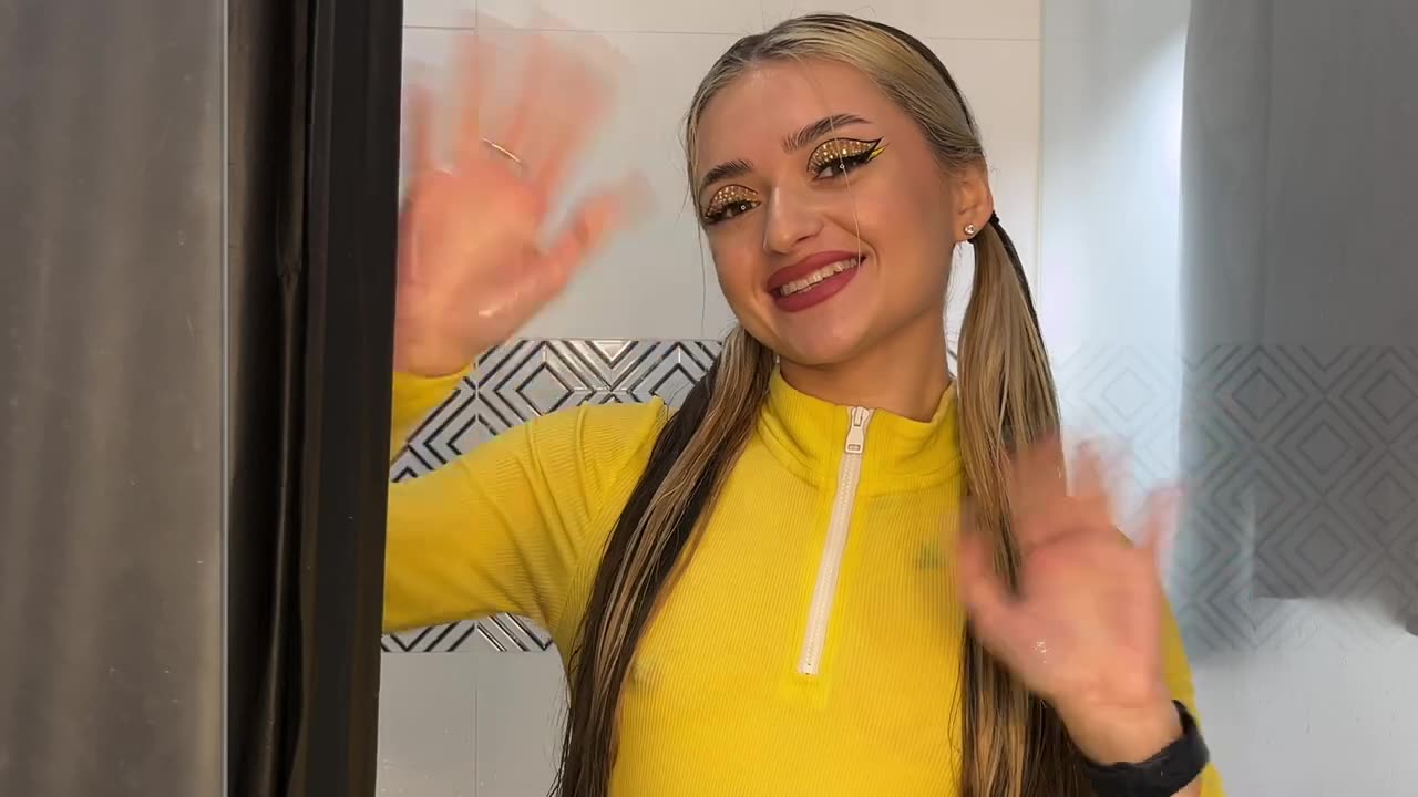 Girls Dry and wet Experiment 3.0 Yellow Top