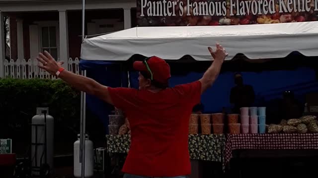 Random Trump dancer