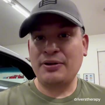 Military Drone Expert Says He Knows What’s Going on With the 'Drones'