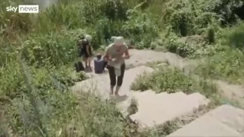 Former Ukraine: Sky News getting the answers they don´t like in Lisichansk