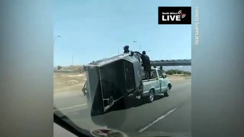 SA Don't Need A Tow Truck or breakdown lorry