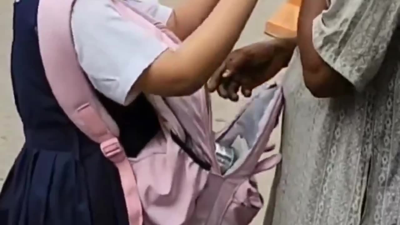 How a little girl helped a poor man