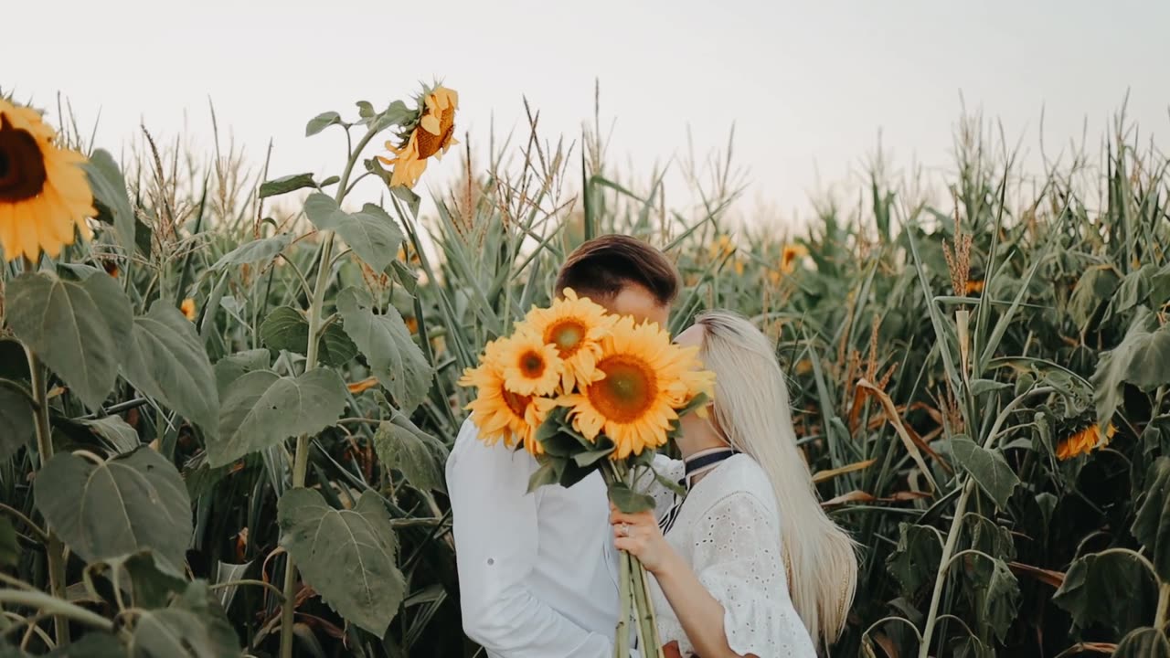 Couple Romantic Romance Scene