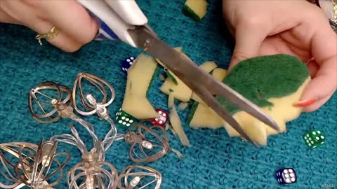 DIY ASMR SCRUBDADDY ended up like PINEAPPLE 🍍🍍🍍 SLEEP tapping タッピング tapotement 🎧︎ 👂 🎧︎ 💅✂️✂️🧽🧽🎲🎲❤️❤️