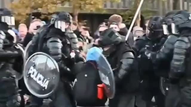 Slovenian Police Brutality on Protestors Protesting Against Green Pass in Ljubljana