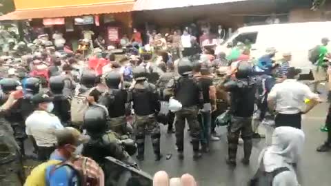 Joe Biden approach migrant caravan