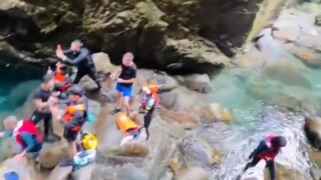 Outdoor diving challenge