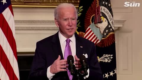 Biden's order will vacinate 300 Americans