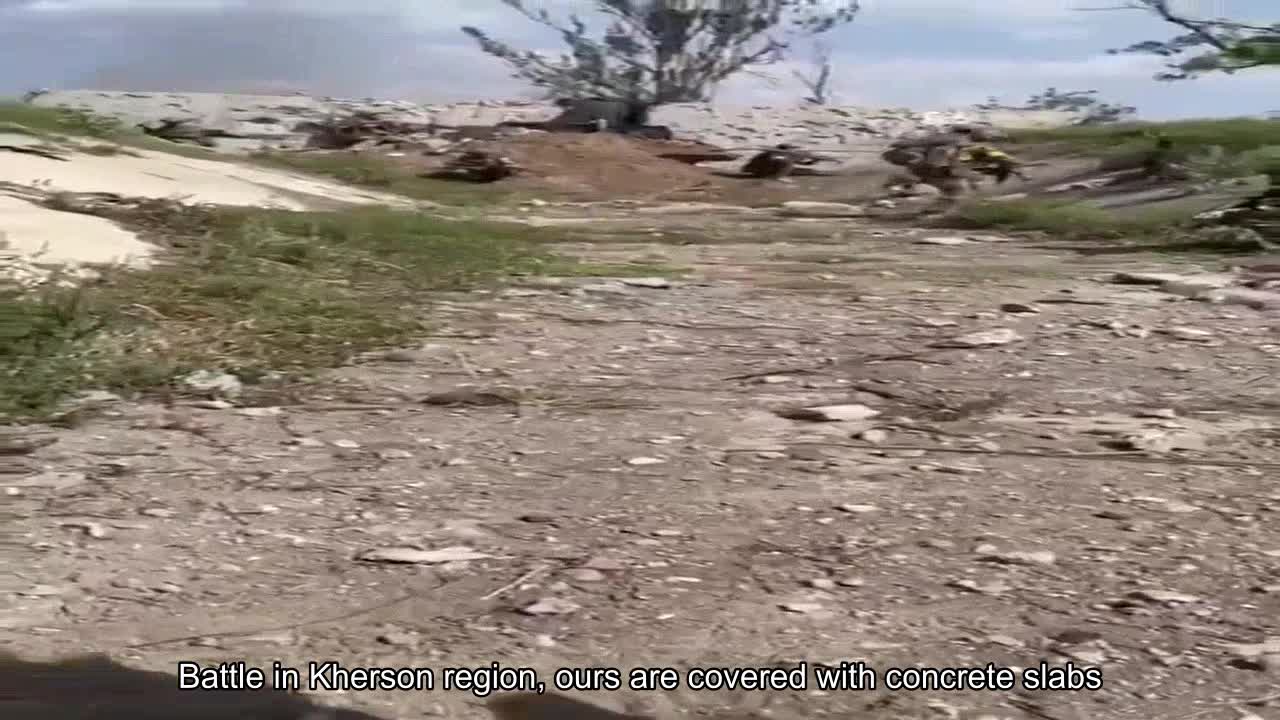 Battle in the Kherson region, ours are covered with concrete slabs of the drained channel of the re