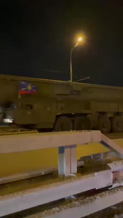 HUGE Yars Strategic Nuclear Intercontinental Ballistic Missile on Moscow road