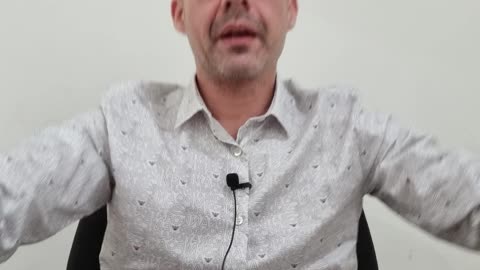A substituição populacional vs a emigração 'não refugiada'